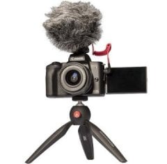 Canon EOS M50 15-45mm Vlogger Kit