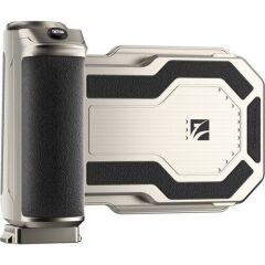 Universal Pro SSD Hub for smartphones supports up to 8TB M.2 SSDs, 10Gbps USB-C transfer