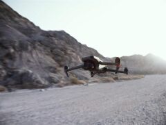 DJI Mavıc 3 - 5.1K Video Ayarlanabilir Diyaframlı, 4/3” Cmos Sensör, 20 Mp Hasselblad Kameralı, 46 Dk Uçuş Süresi