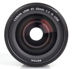 Canon EF 35mm f/2 IS USM Lens