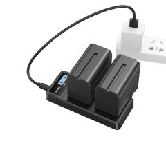 SmallRig 3823 NP-F970 Batarya ve Şarj Cihazı Kiti