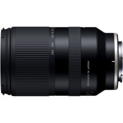 Tamron 18-300mm F/3.5-6.3 Di III-A VC VXD Sony APS-C (Crop Makineler için )