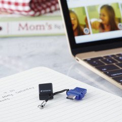 Verbatim 64GB Store 'n' Go Dual USB 3.0 Type-A & Type-C Flash Drive