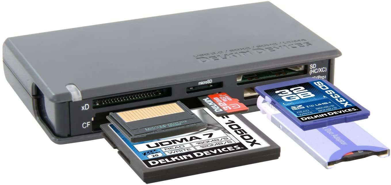 Delkin Devices USB 3.0 Universal Memory Card Reader( DDREADER-42 )