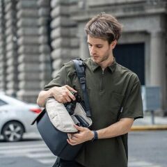 PGYTECH OneGo Air Backpack 20L (Obsidian Black）
