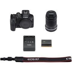 Canon EOS R7 18-150mm Lens