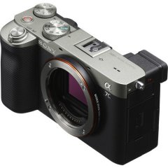 Sony A7C 24mm F/1.4 GM Lens Kit